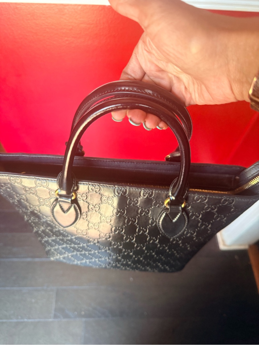 Gucci Black Embossed GG Leather Tote with Gold Hardware - Picture 5 of 10
